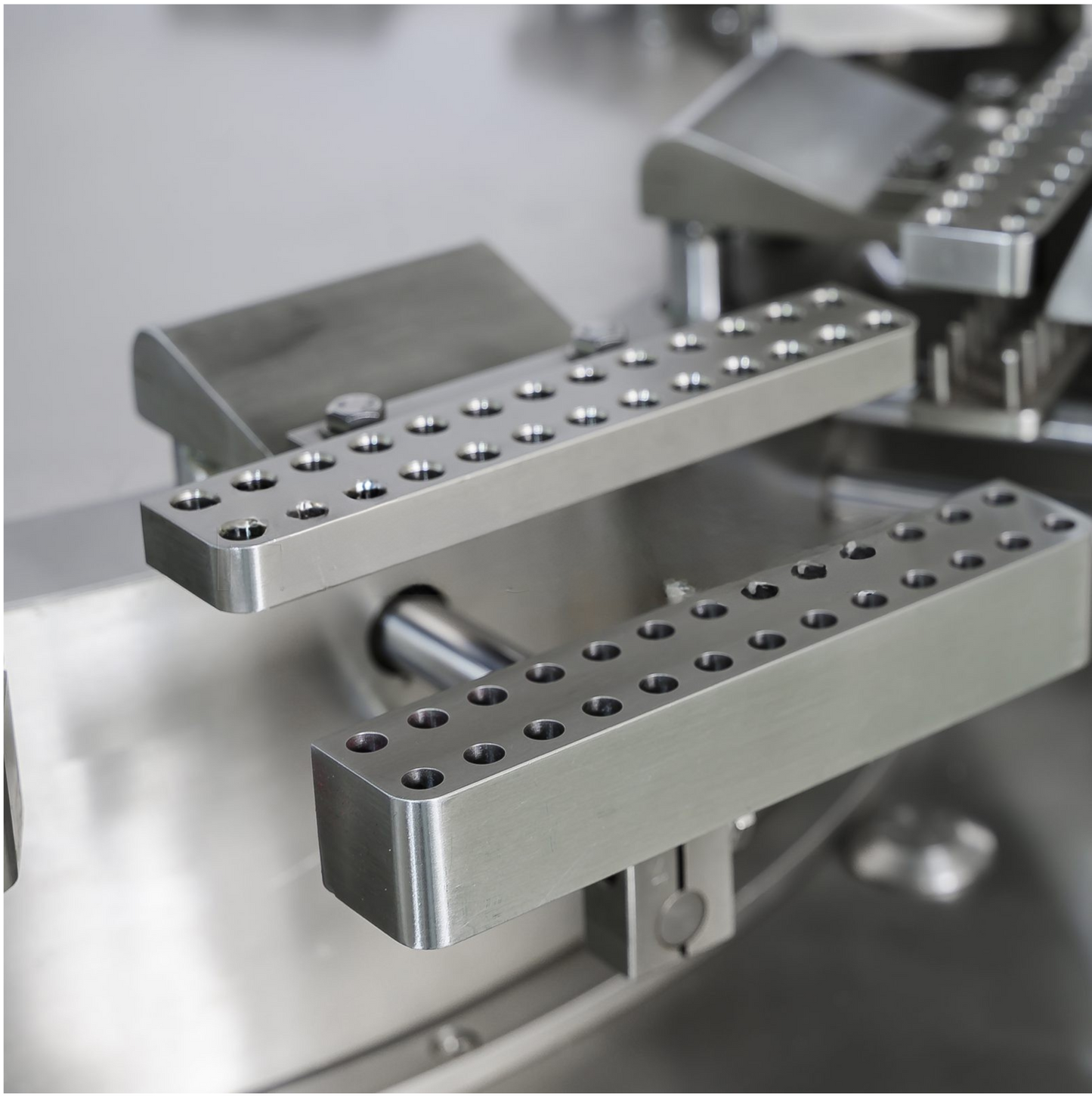 
                  
                    Automatic Capsule Filling Machine 3500C Lead-HD
                  
                
